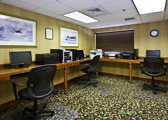 Holiday Inn Baltimore BWI Airport By Ihg Linthicum Konforlar fotoğraf